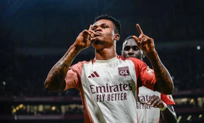 锋张玉宁 锋张玉宁