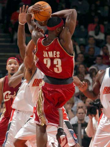 西班牙凭借 西班牙凭借