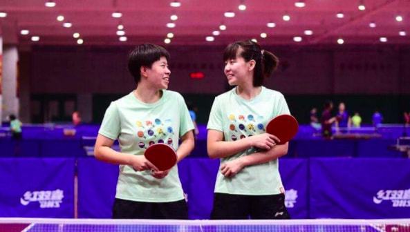 随着一些负 随着一些负