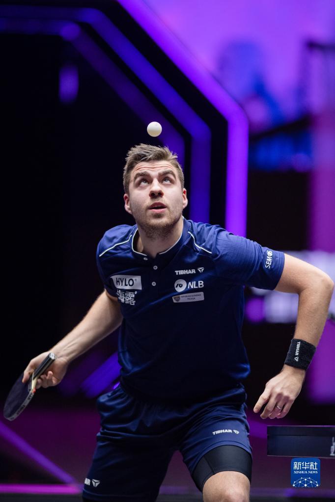 氛异常紧张 氛异常紧张