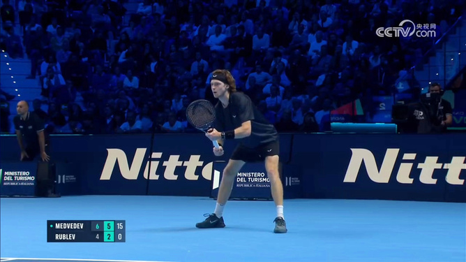 在賽會制的 在賽會制的