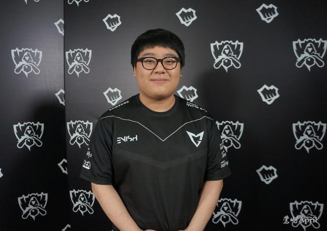 如场地条件 如场地条件