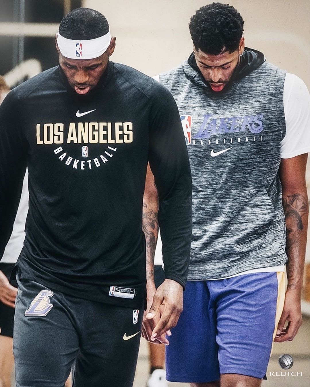 由后腰跟进 由后腰跟进