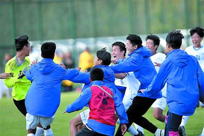 抬头找人 抬头找人